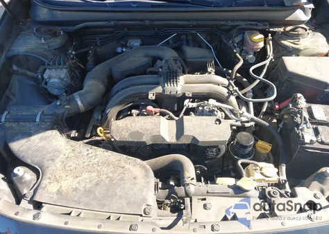 2015 Subaru Outback 2.5I Limited z USA, uszkodzony, nr VIN 4S4BSBJC7F3357573